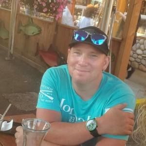 Meet your Posher, Brien